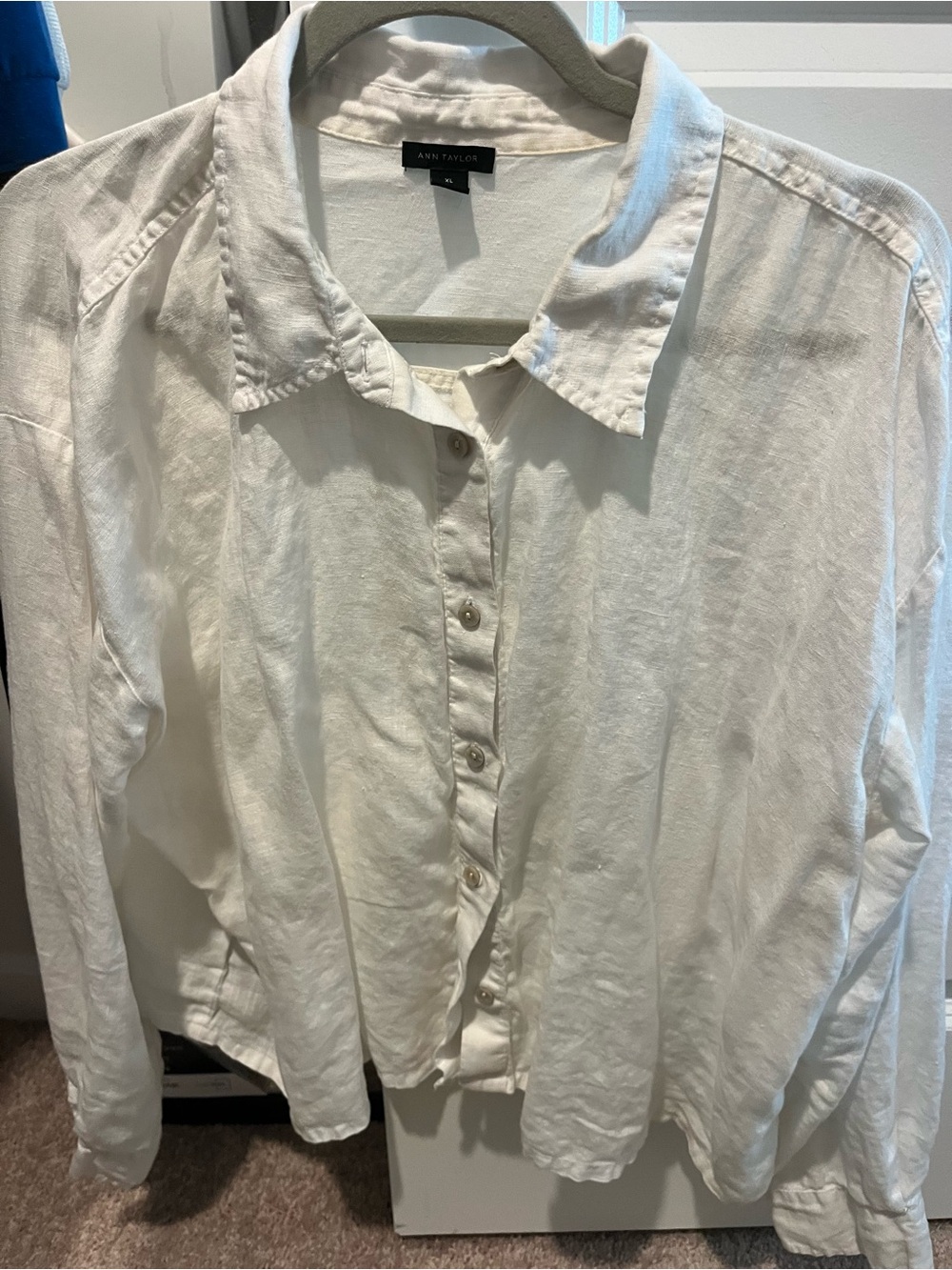 Ann Taylor Cream Button-Down Collared Blouse